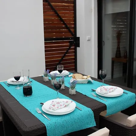 度假居 Springs 富尔纳斯